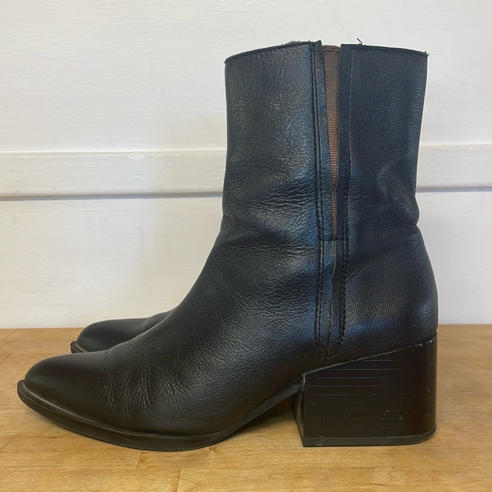 Women’s Black Leather Mid-Calf Block Heel Boots